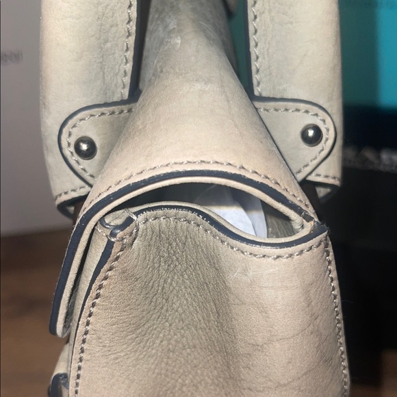 Salvatore Ferragamo "Hug" bag - Nobuck leather - Picture 7 of 14